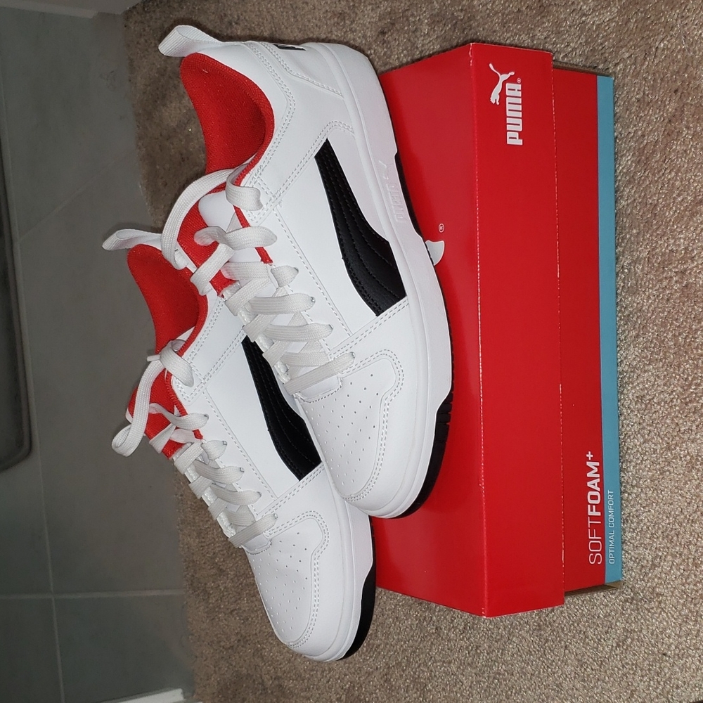 Puma sneakers